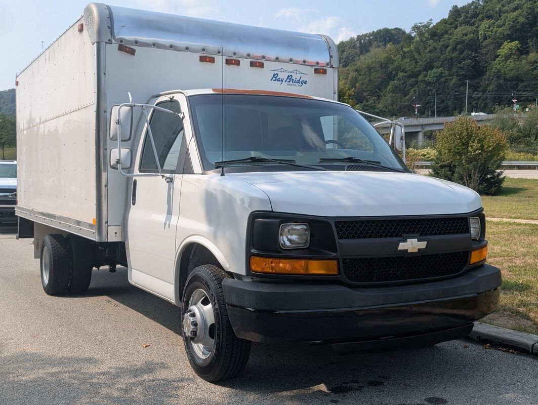 2004 CHEVROLET Express