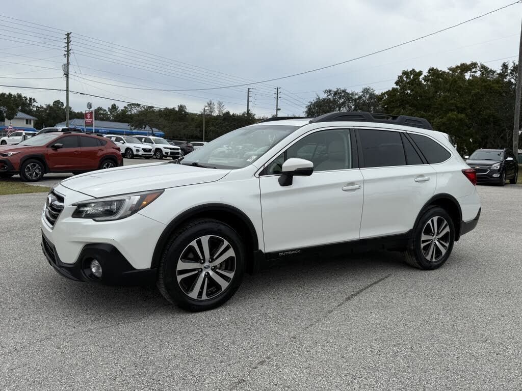 2018 SUBARU Outback
