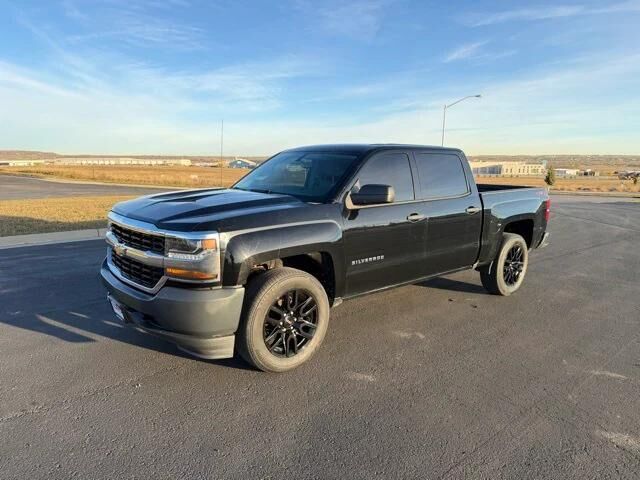 2018 CHEVROLET Silverado