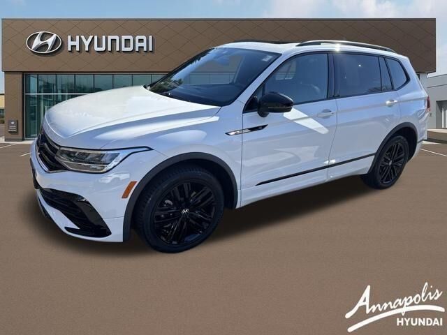 2022 VOLKSWAGEN Tiguan