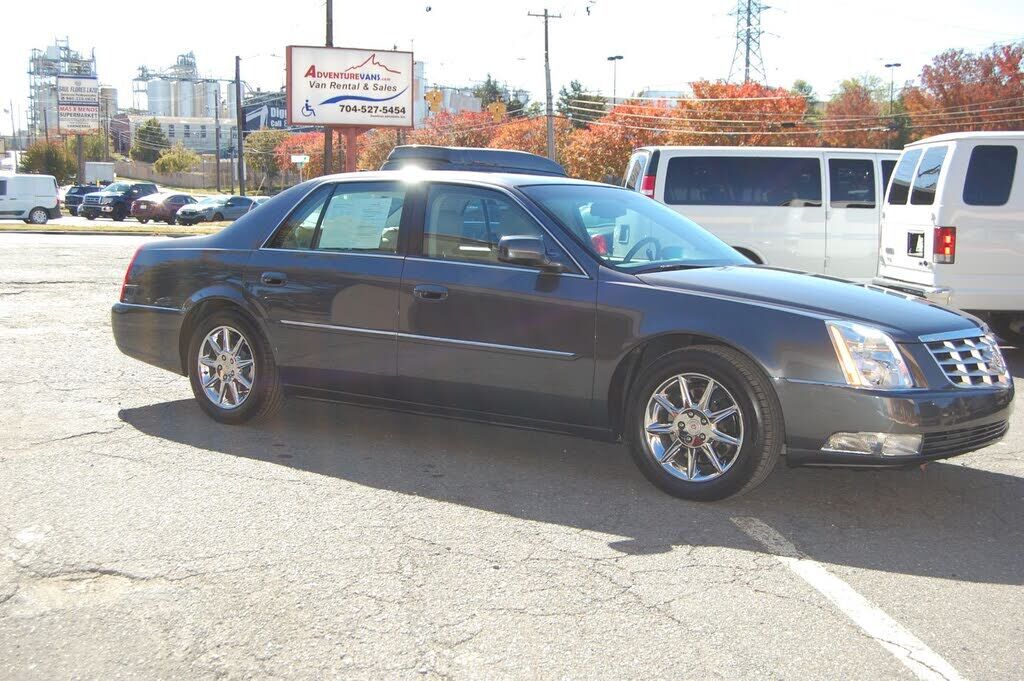 Cadillac DTS