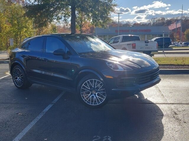 2023 PORSCHE Cayenne
