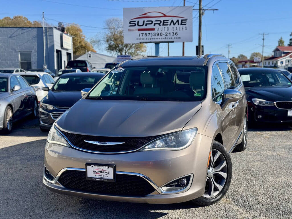 2017 CHRYSLER Pacifica