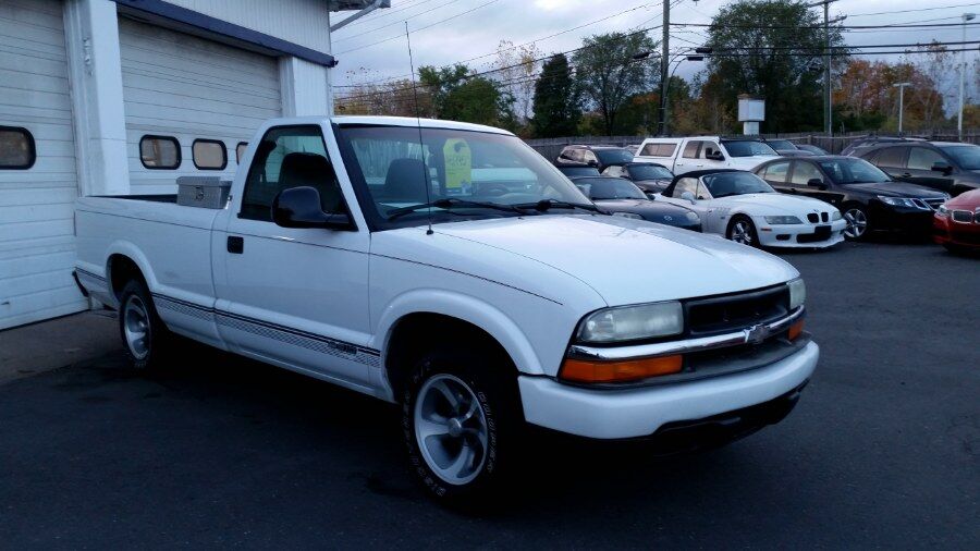 2003 CHEVROLET S-10 Pickup
