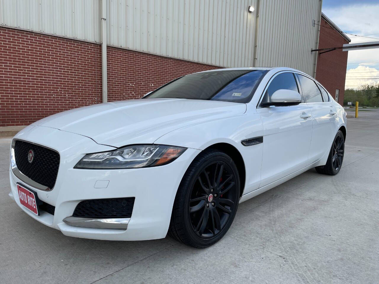 2016 JAGUAR XF