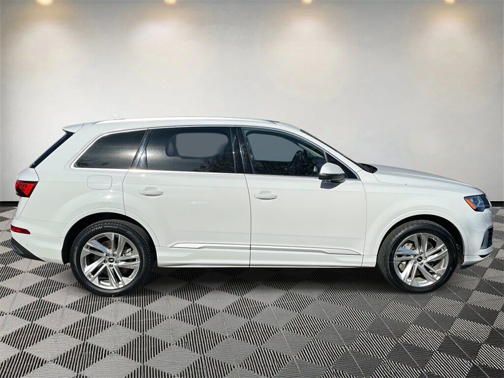 2022 Audi Q7