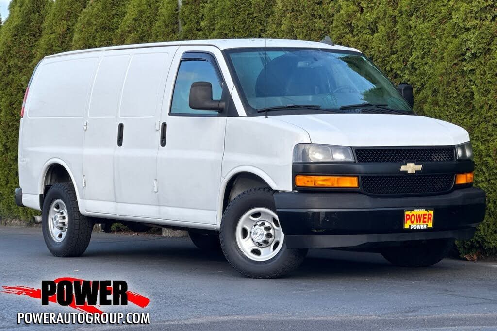 2018 CHEVROLET Express