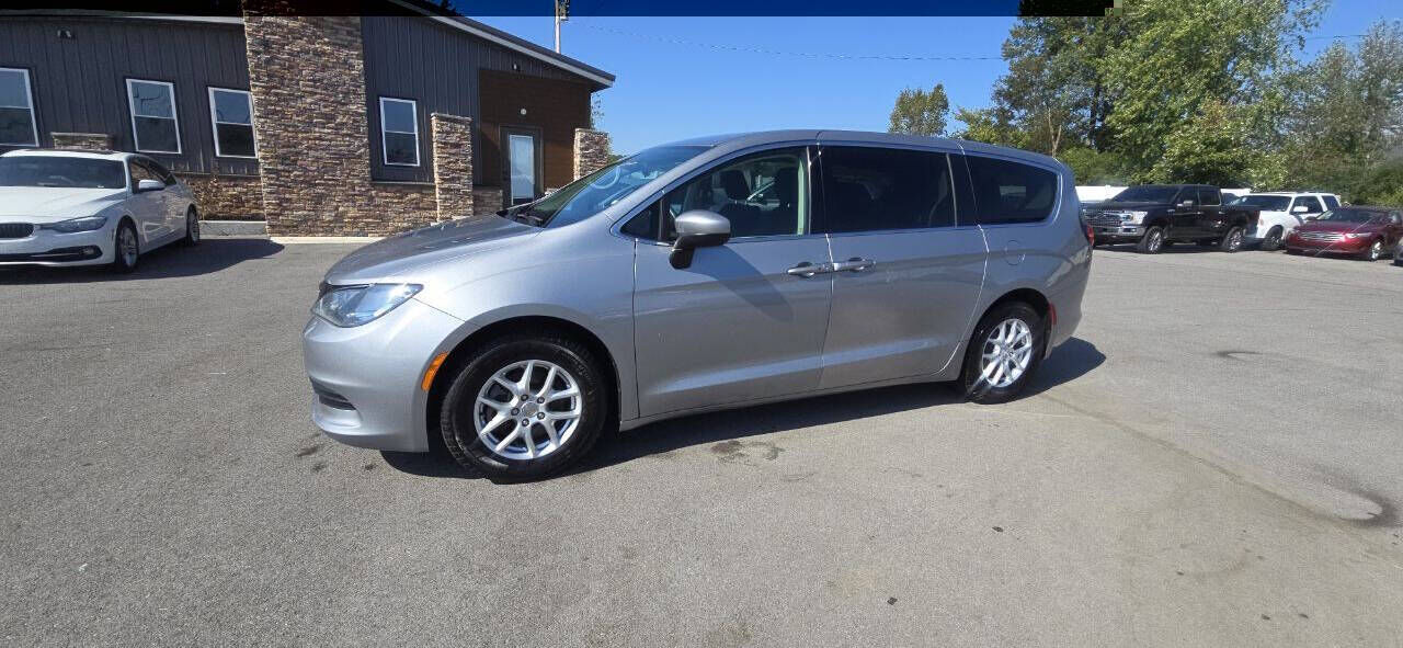 2017 CHRYSLER Pacifica