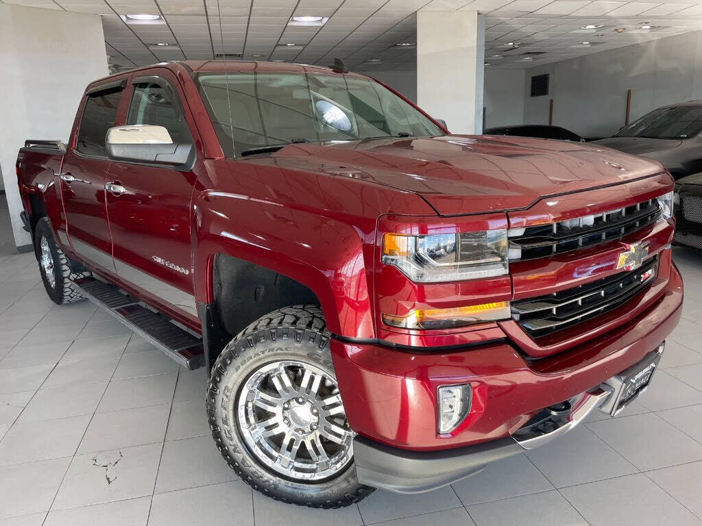 2017 CHEVROLET Silverado