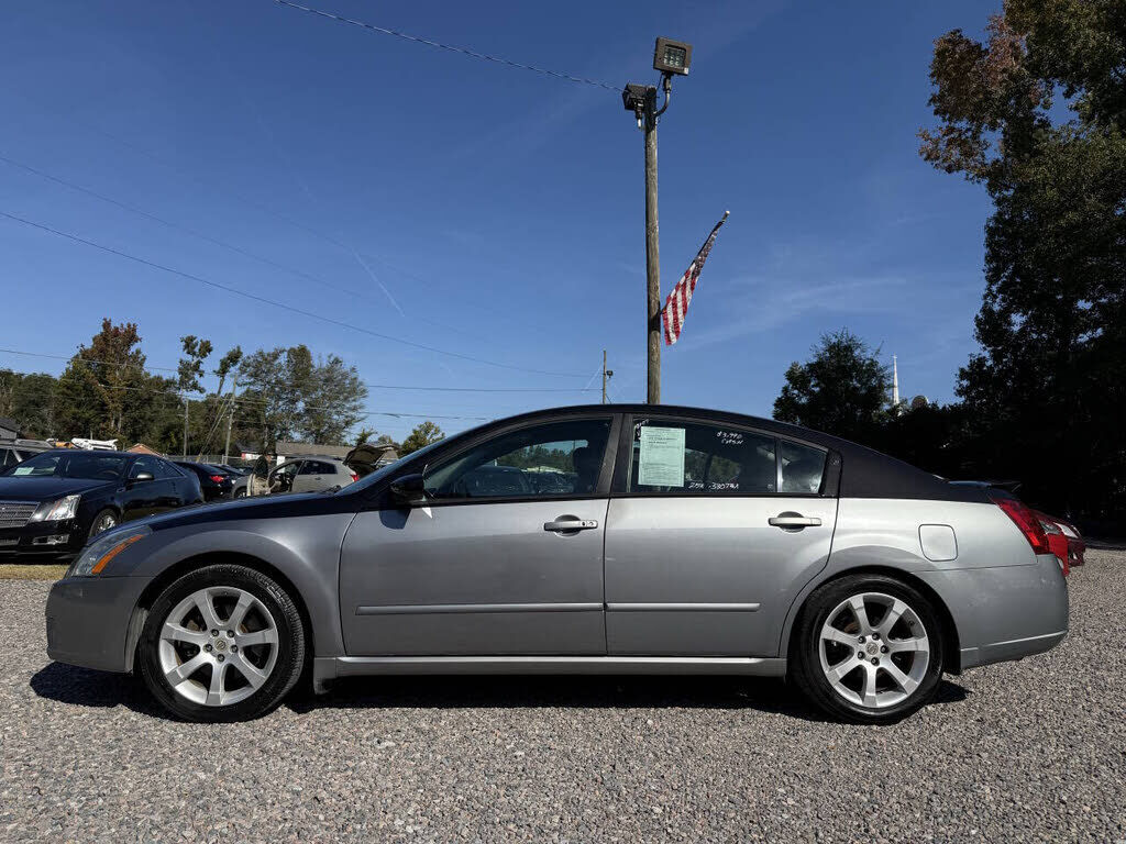 Nissan Maxima