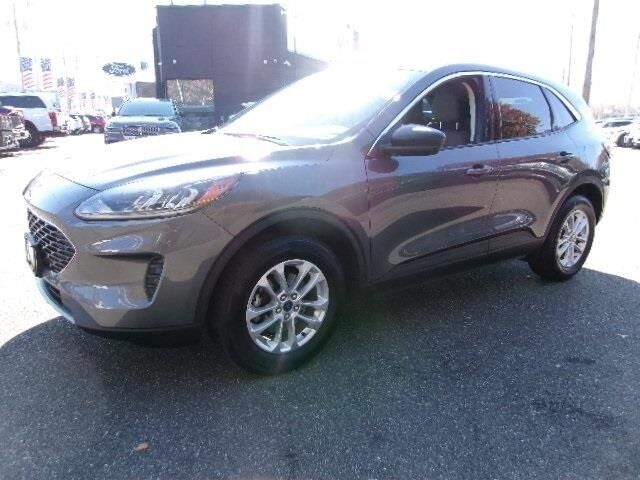 2022 FORD Escape