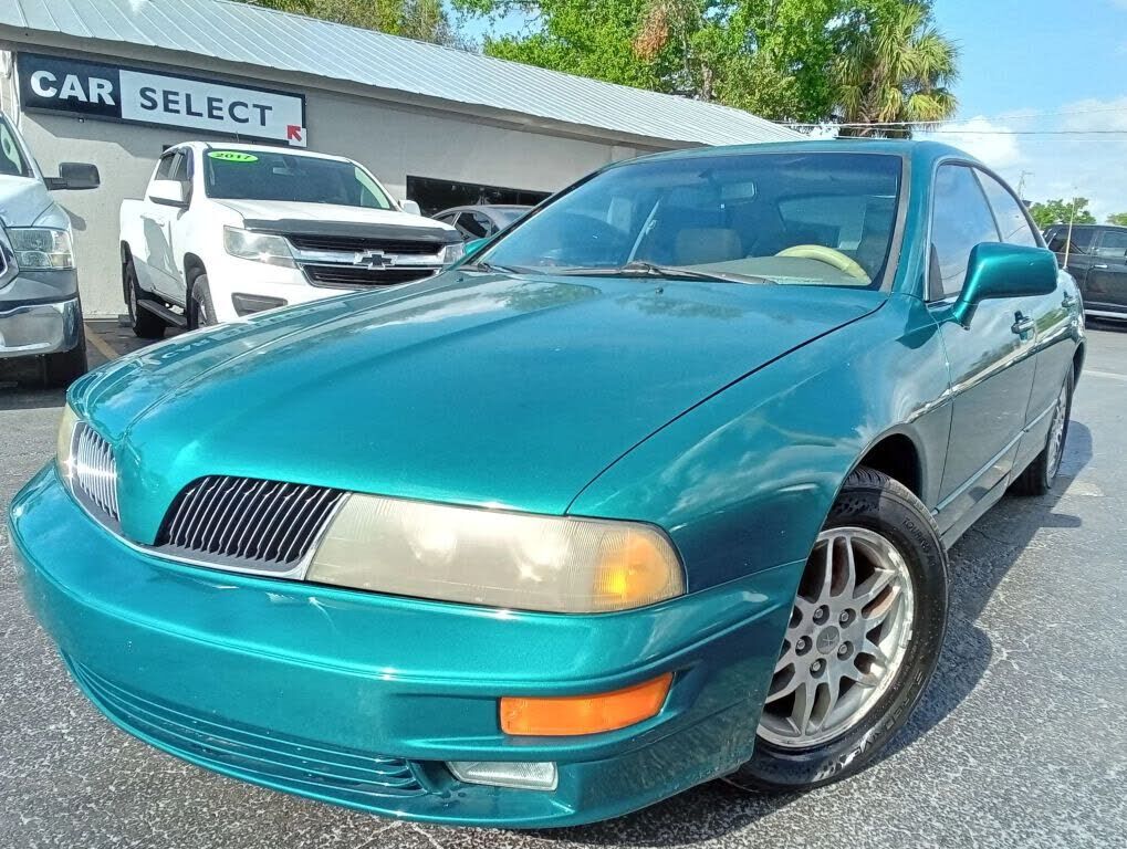 Mitsubishi Diamante
