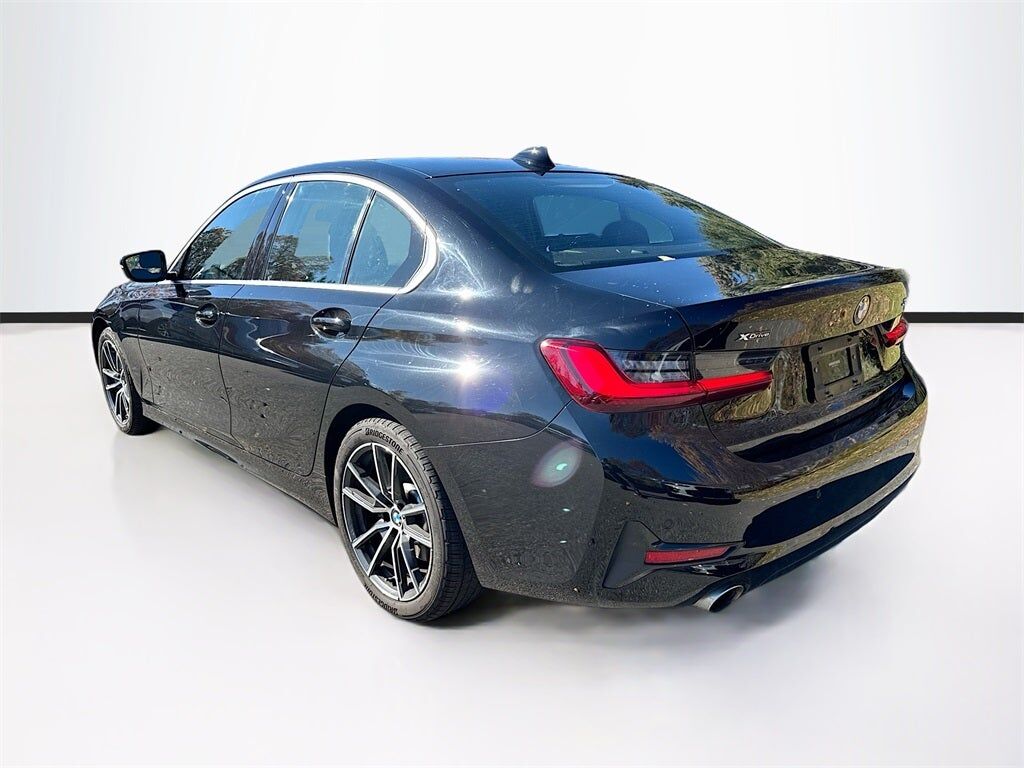 2022 BMW 330i