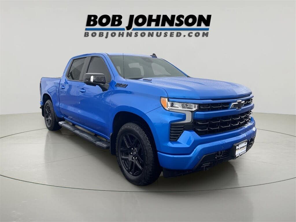 2025 CHEVROLET Silverado