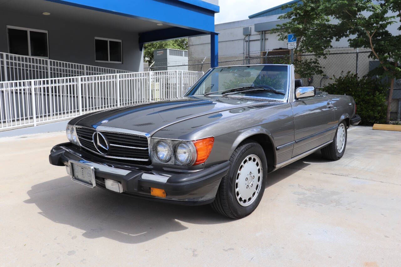 1986 MERCEDES-BENZ 560