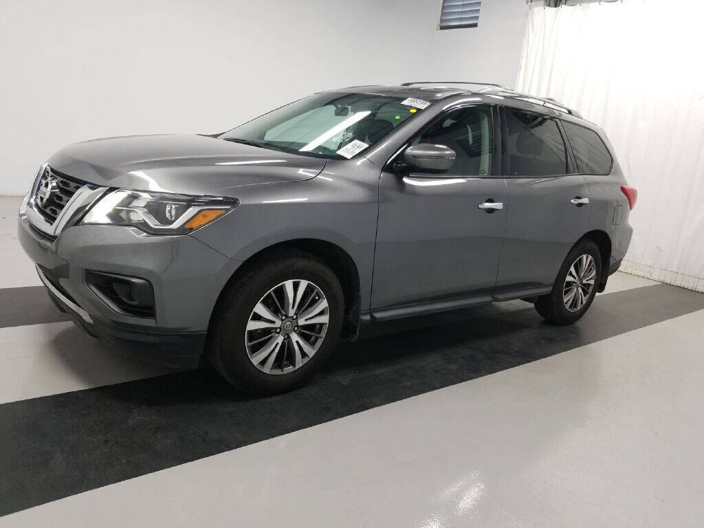 2018 NISSAN Pathfinder