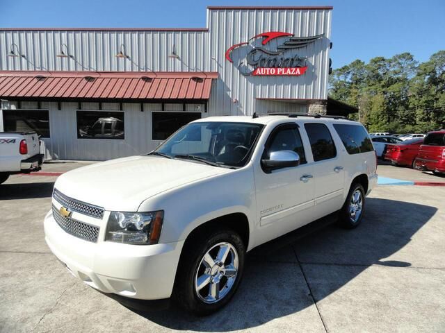 2013 CHEVROLET Suburban