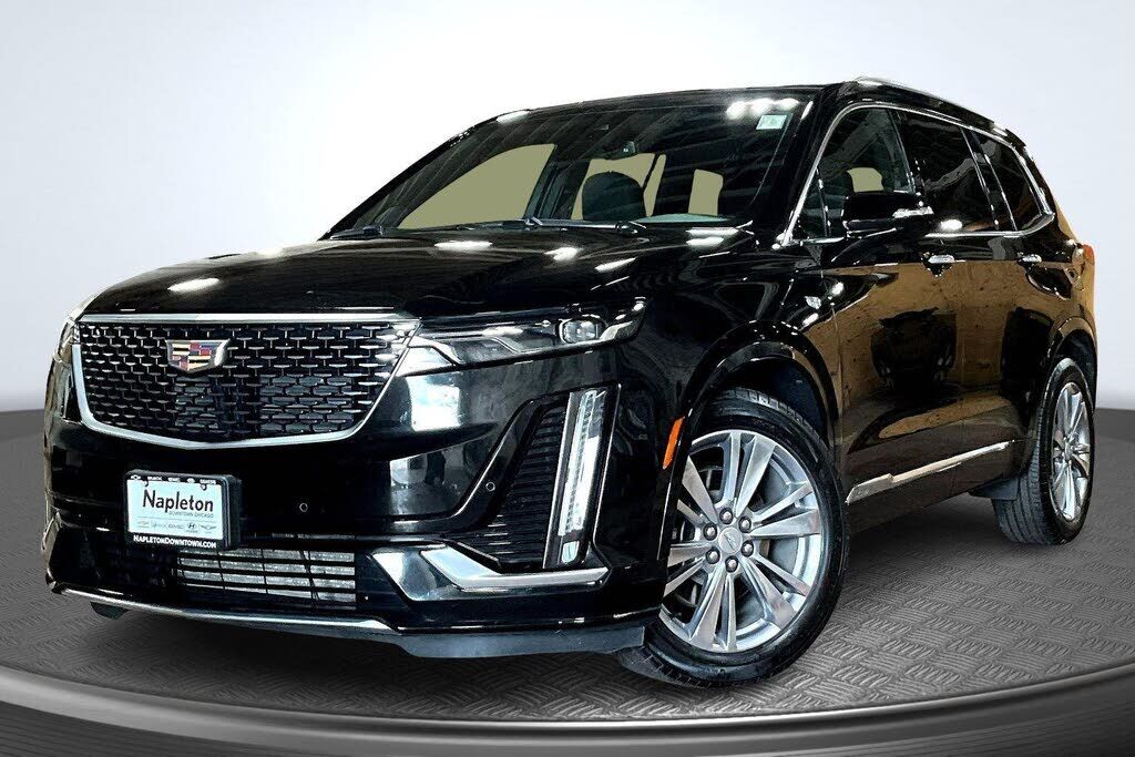 2025 CADILLAC XT6