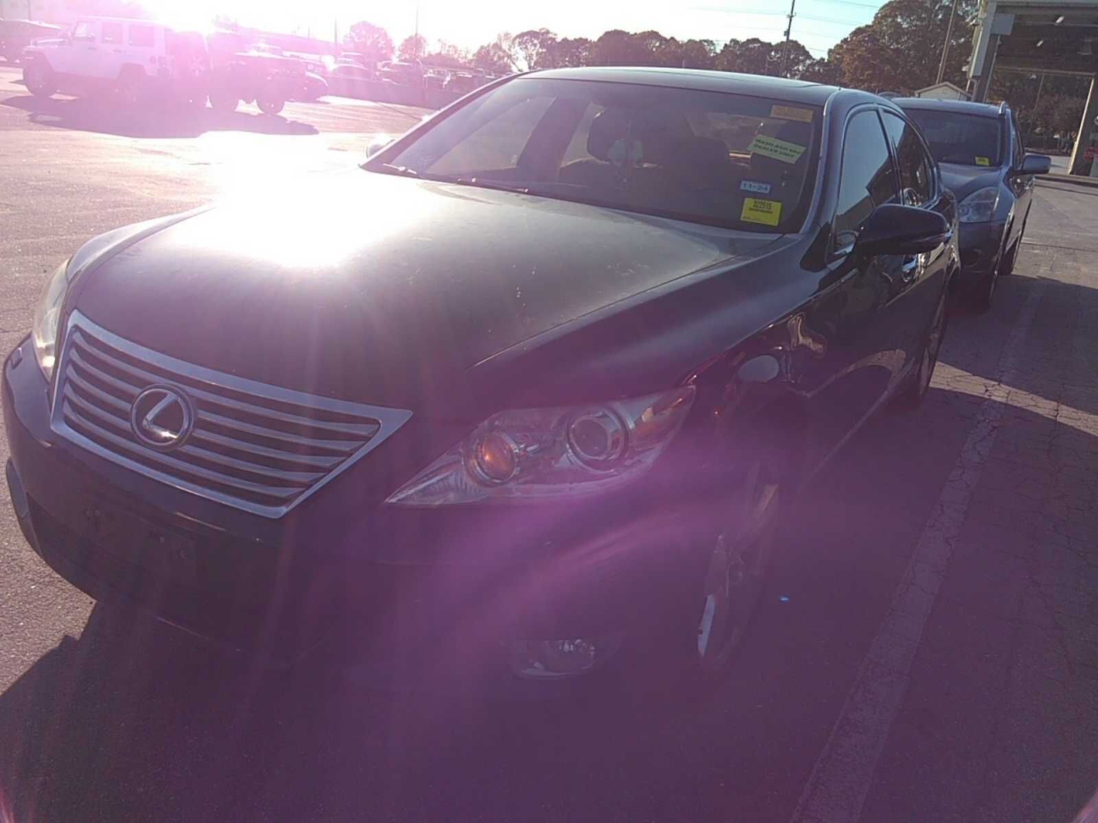 Lexus LS