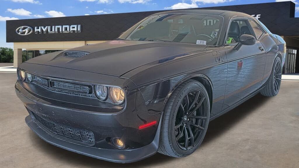 2018 DODGE Challenger