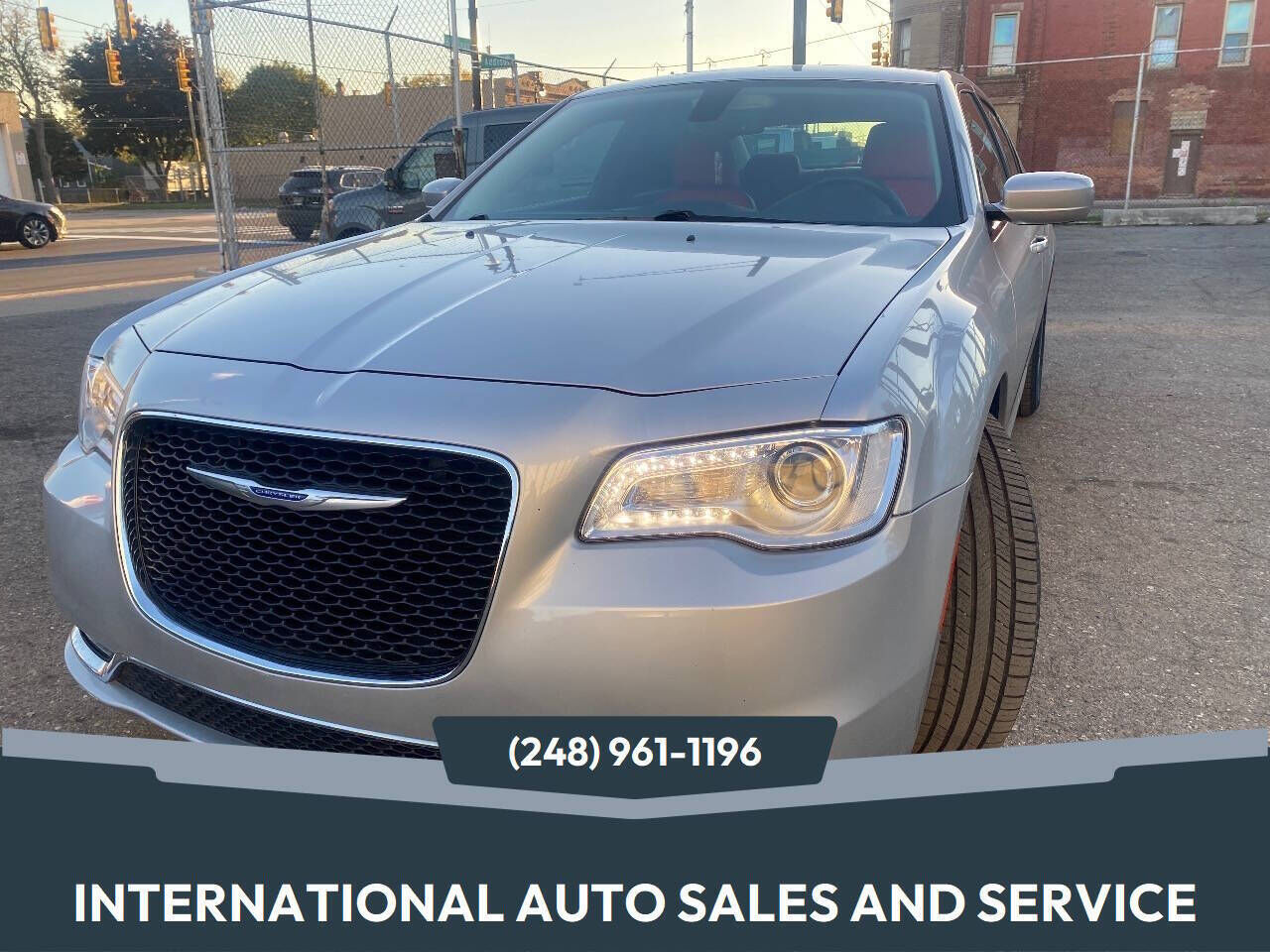 2019 CHRYSLER 300