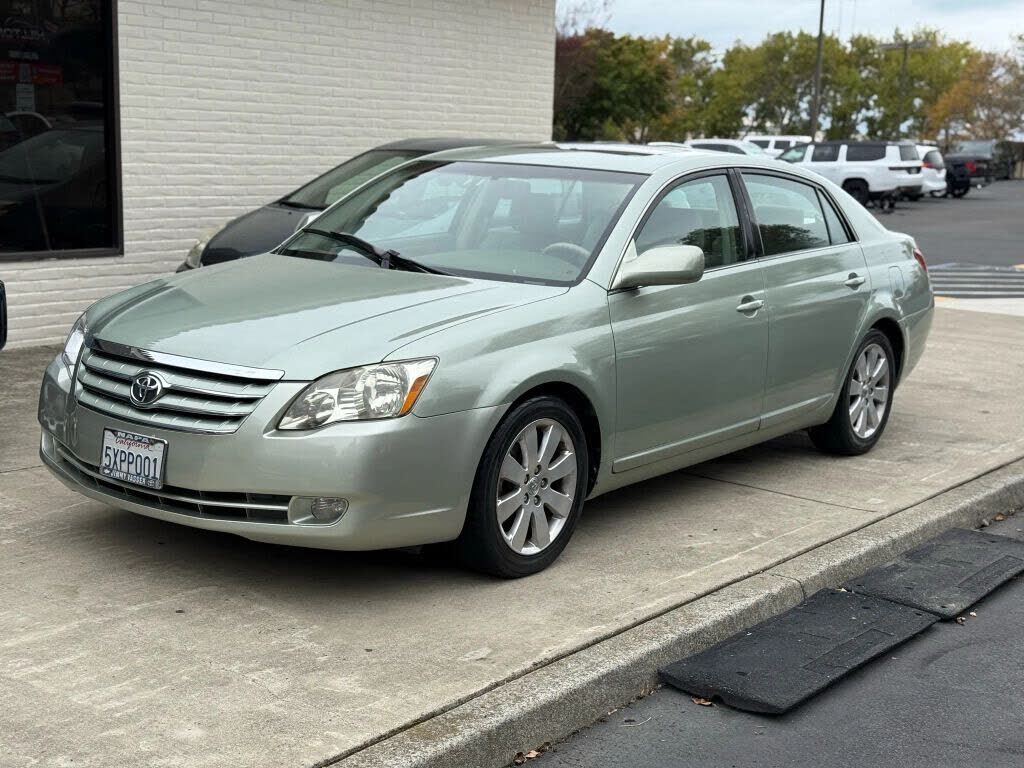 Toyota Avalon