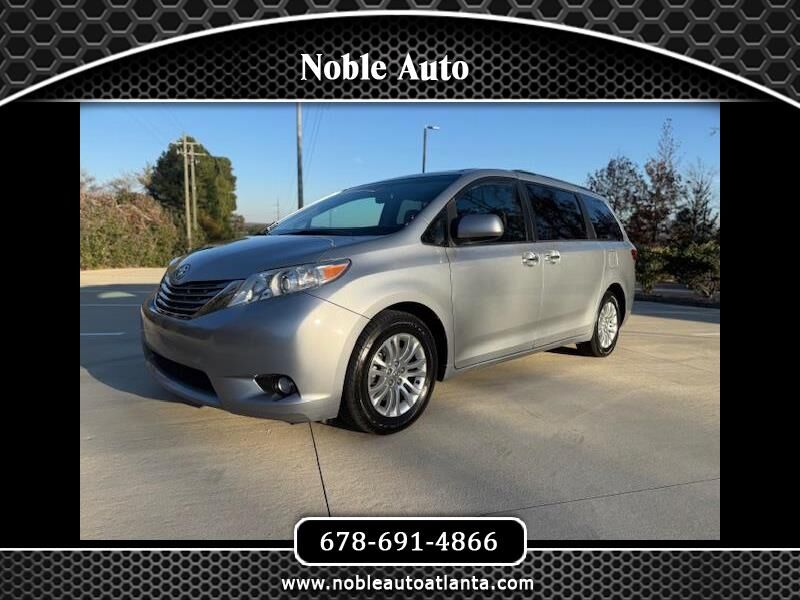 2016 TOYOTA Sienna