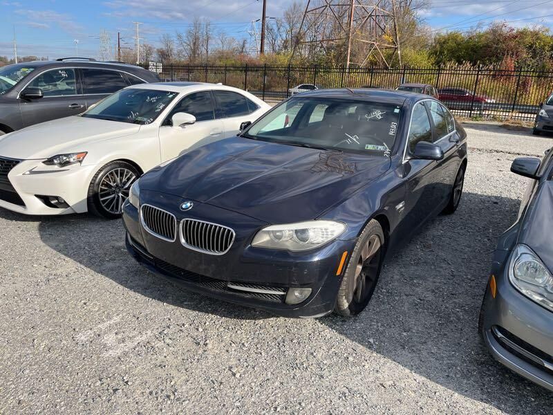BMW 528xi
