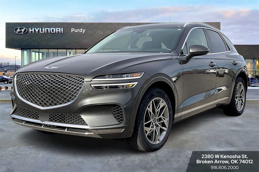 2025 GENESIS GV70