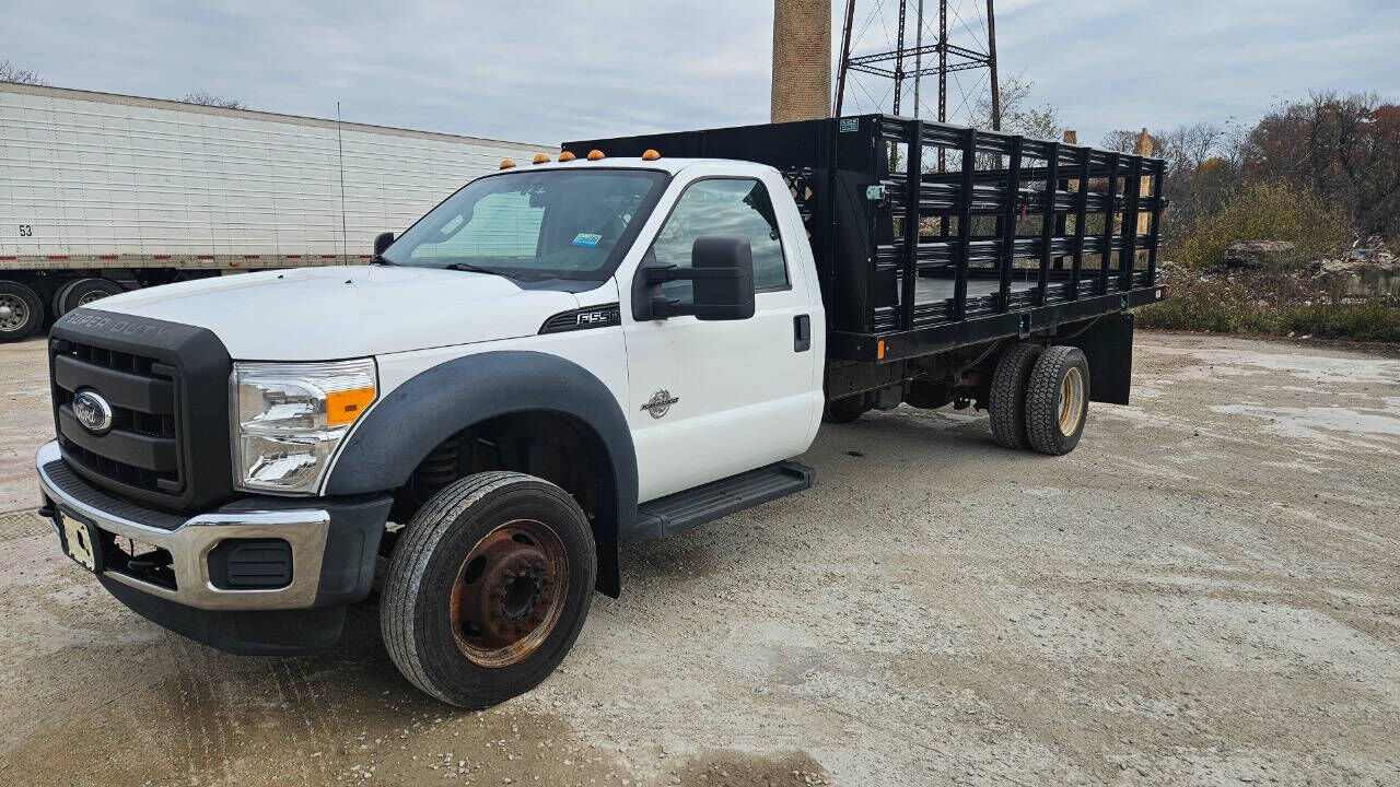 2011 FORD F-550