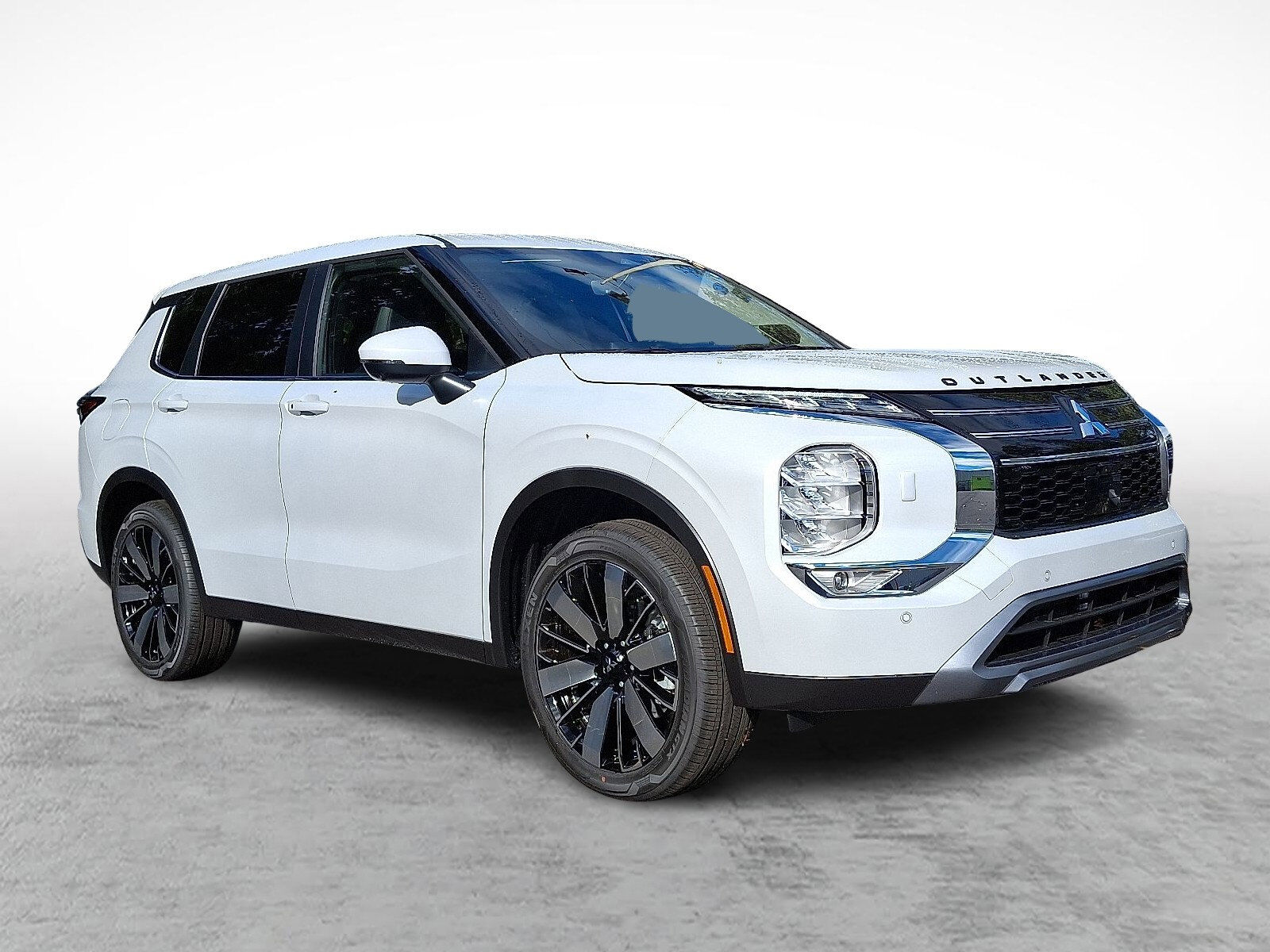 2025 MITSUBISHI Outlander