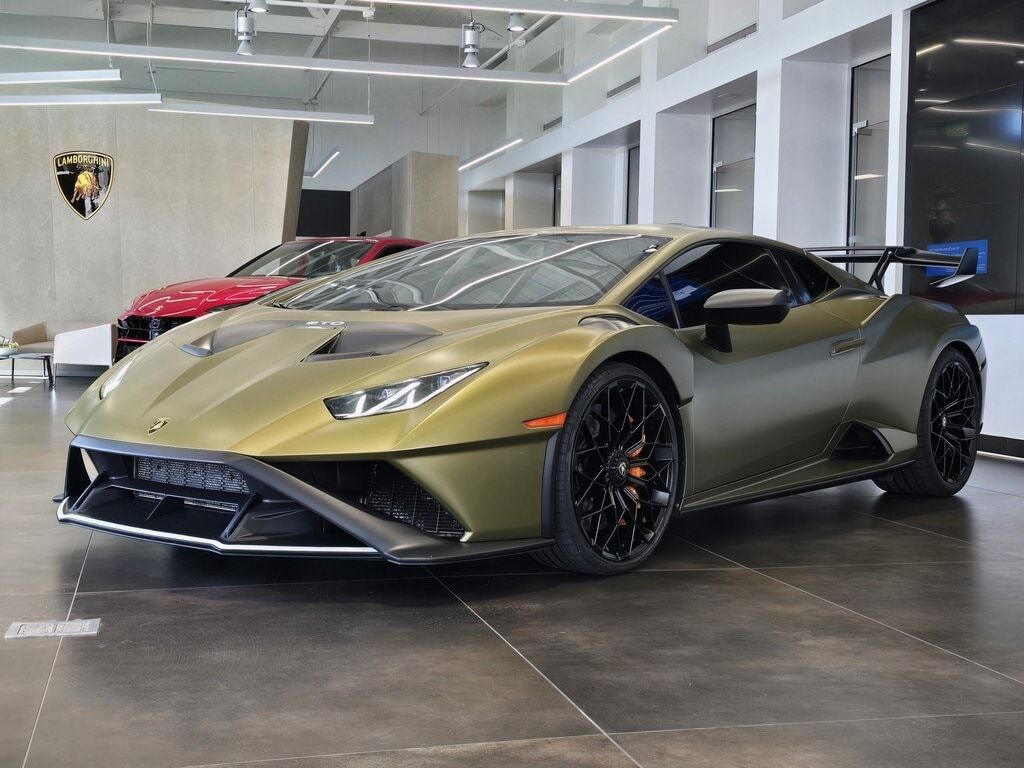 2023 LAMBORGHINI Huracan STO