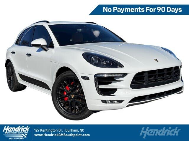2018 PORSCHE Macan