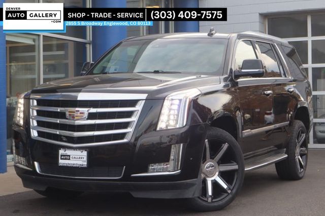 2017 CADILLAC Escalade