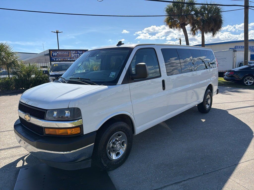 2019 CHEVROLET Express