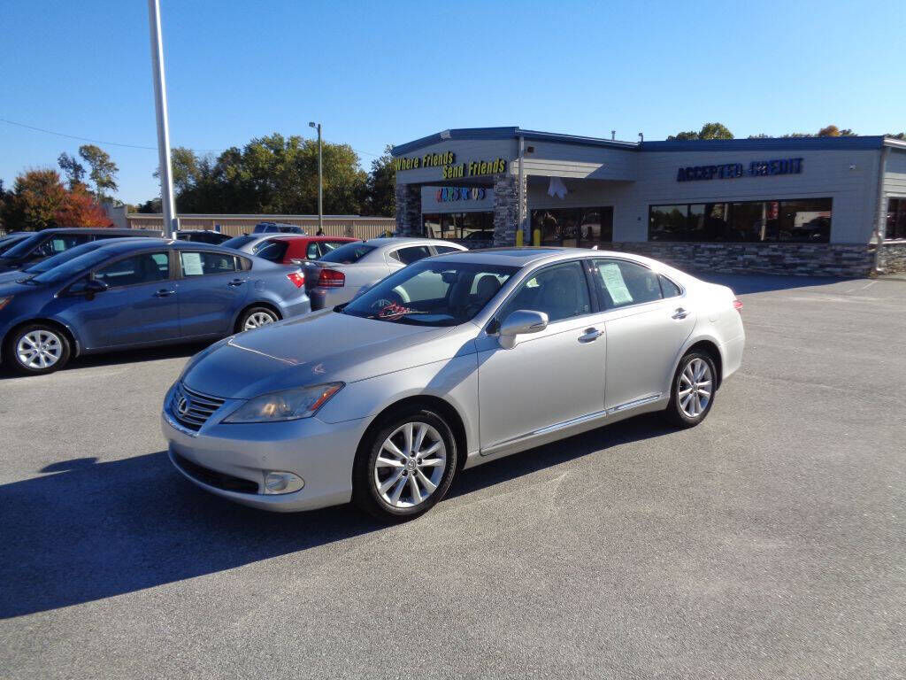 Lexus ES