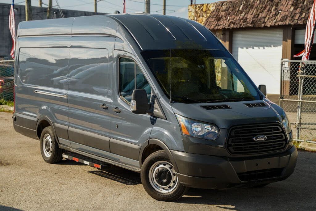 2019 FORD Transit