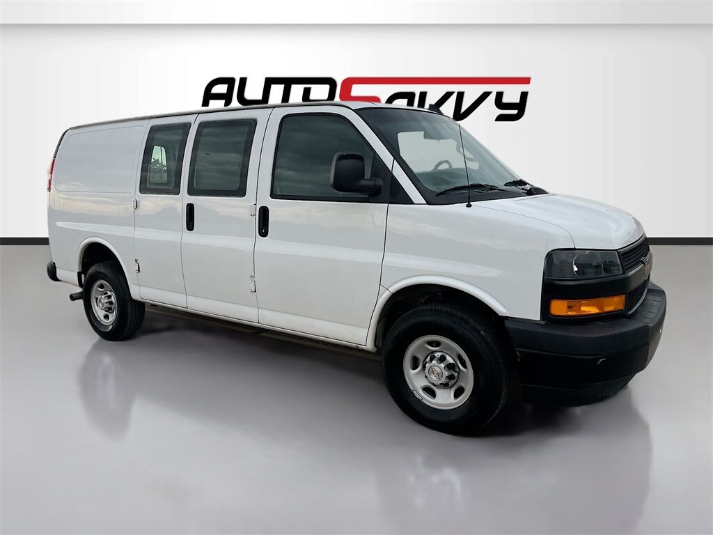 2024 CHEVROLET Express
