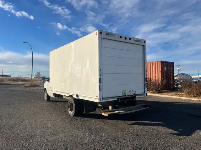 Ford E-450