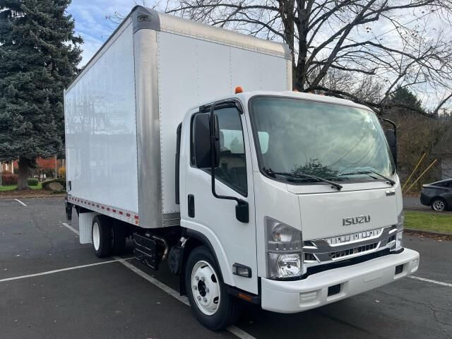 Isuzu NQR/NRR