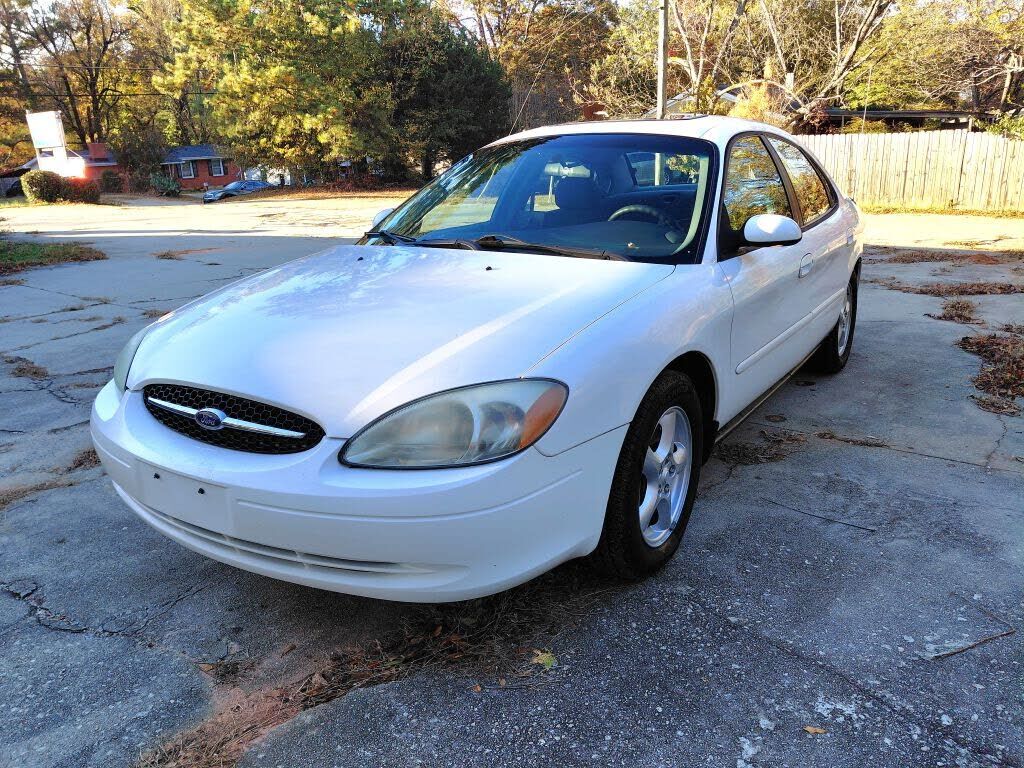 Ford Taurus