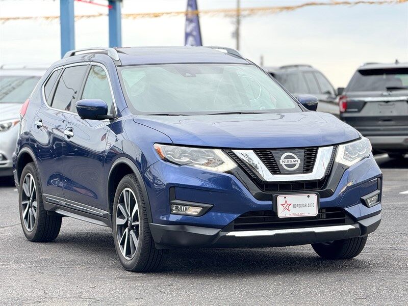 2017 NISSAN Rogue