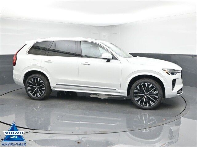 2026 VOLVO XC90