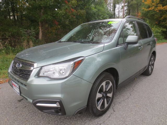 2017 SUBARU Forester
