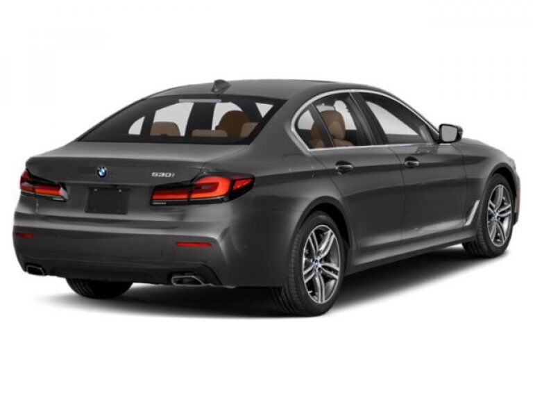 2022 BMW 530i