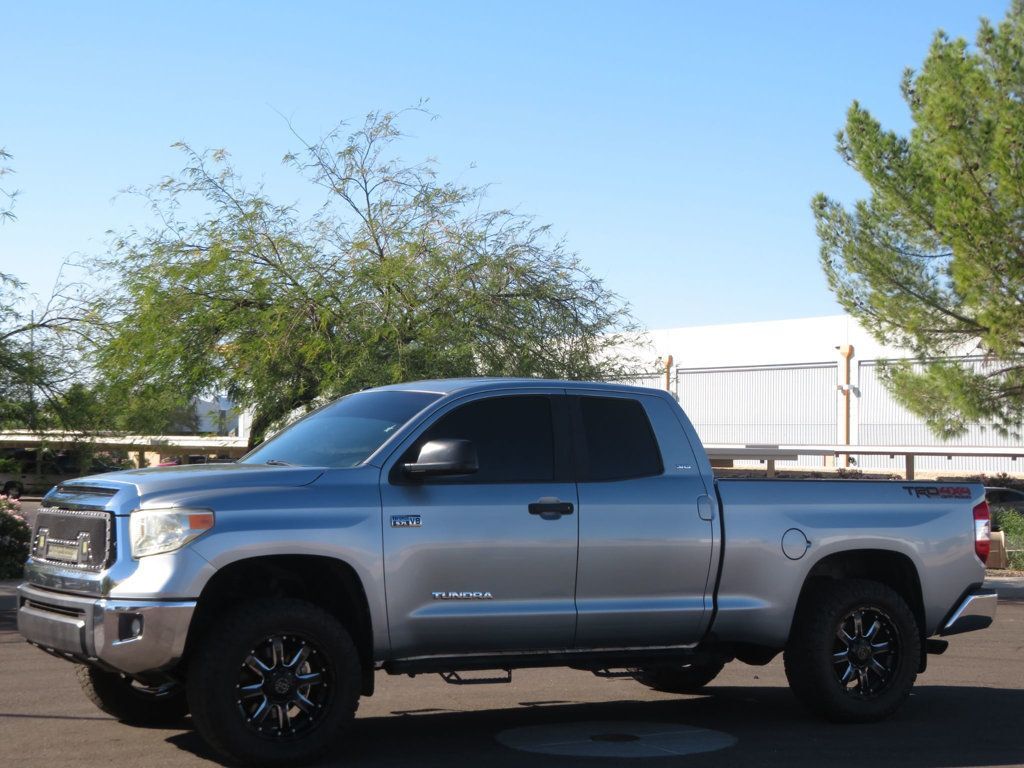 2014 TOYOTA Tundra