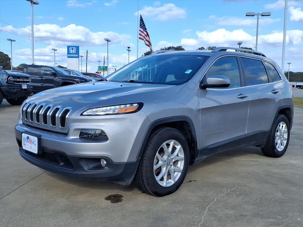 Jeep Cherokee