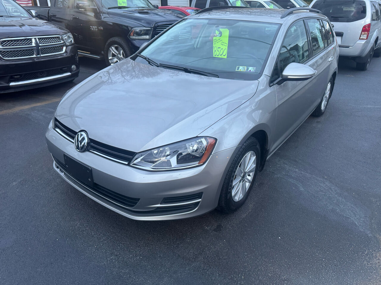 2016 VOLKSWAGEN Golf SportWagen