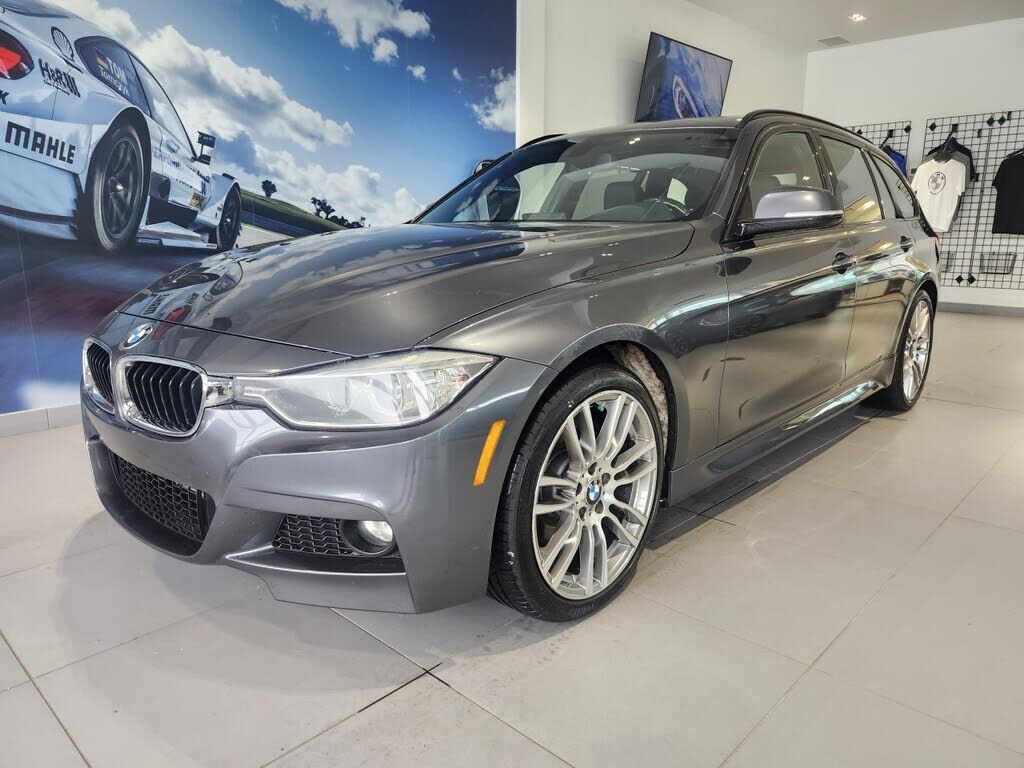 BMW 328i