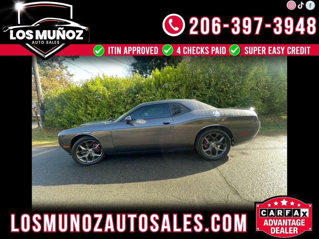 2017 DODGE Challenger
